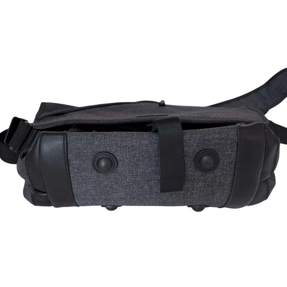 ALPAKA 7ven Mini Messenger Bag (Carbon Grey) Crossbody Laptop
